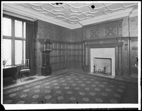 East 52nd Street. Moffit dining room.