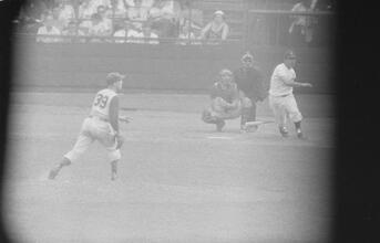 Brooklyn Dodgers vs. Cincinnati Reds