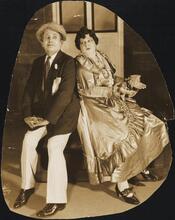 [Unidentified performers.]