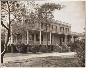Gracie Mansion.