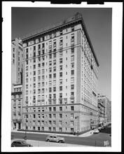 1010 Fifth Avenue and 82nd Street. Apartments.