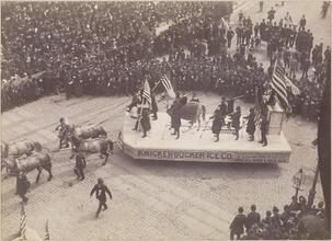 [Float in Washington Centennial Celebration Parade.]