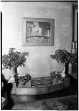 Bruce Buttfield [residence]. Vertical detail of aquarium.