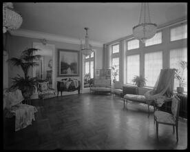 East 48th Street. Redfern Tailor Building, reception room.