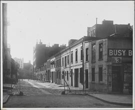 [Washington Mews]
