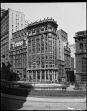 Produce Exchange Bank Bldg. B'way and Beaver St.