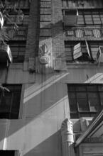 [5 West 86th Street, detail of façade.]