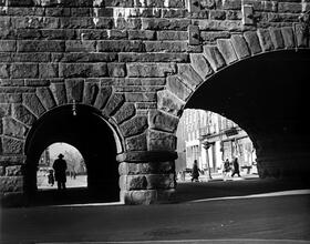 Untitled [Tunnels under Park Ave. Viaduct]