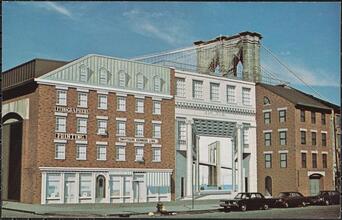 [Richard Haas wall painting on South Street and Peck Slip.]
