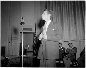 Dale Carnegie [Student in a Dale Carnegie public speaking class.]