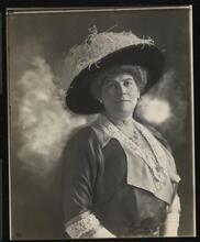 Portrait, Clarke, Manager, for David Belasco and Lady Friend (Gresham).