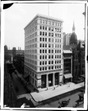 5th Avenue & 44th Street