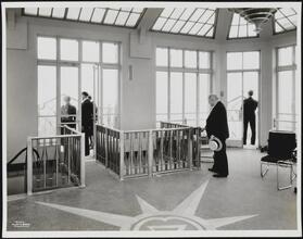 60 Wall Street [70 Pine Street.] Cities Service Company. Interior, observatory