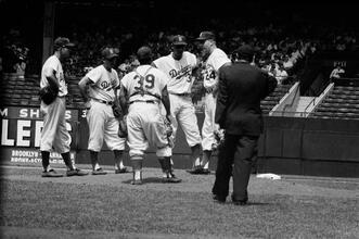 Brooklyn Dodgers vs. Cincinnati Reds