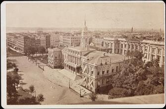 [City Hall.]