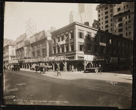 [East side of Madison Avenue from 58th Street to 59th Street.]