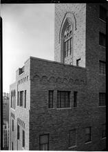 The Barbizon. Vertical detail of terrace.