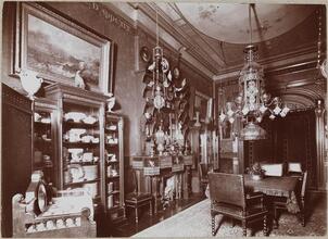 [Interiors, Chauncey M. Depew, Dining Room.]