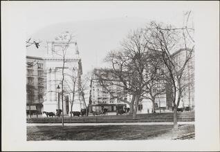 [Dewey Arch from Madison Square]