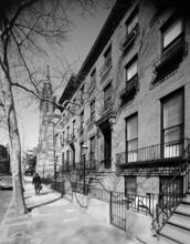 [Looking north on Clinton Street from Schermerhorn Street to Packer Collegiate Institute Middle School.]