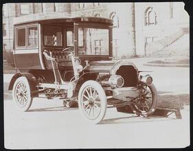Automobile (Cars).