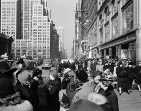 [40th Street and 5th Avenue.]