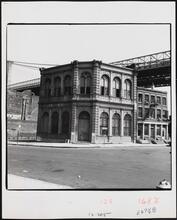 [Long Island Safe Deposit Company building, 1 Front Street.]