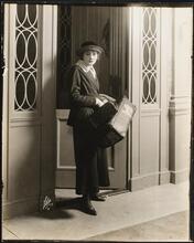 [Jeanne Eagels as Ruth Atkins in "Daddies".]