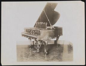 Pianos, Aeolian Weber, Steck.
