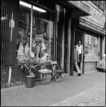[Stores on Rivington Street.]