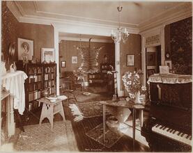 [Interiors, Mrs. Elliott, Library.]