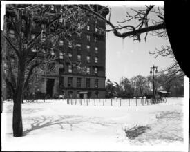 Plaza Hotel (Winter)