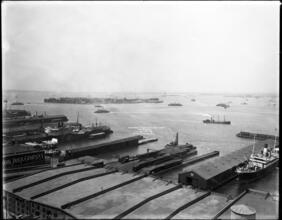 Governor's Island & N.Y. Bay from Brooklyn