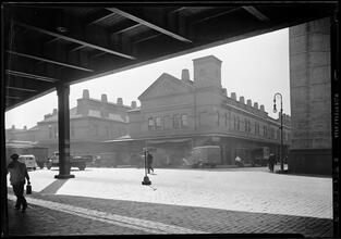 West Washington Market (Exterior).