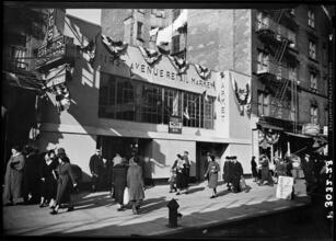 First Avenue Retail Market (Exterior)