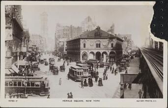 Herald Square, New York.