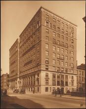 943 Lexington Avenue. Apartment building