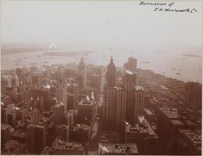 View Manhattan c. 1913 South from the Woolworth Bldg.