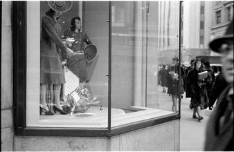 [Window display on 5th Avenue.]