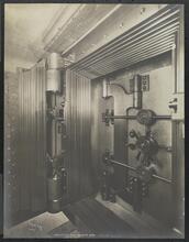 Importers and Traders Bank, Mosler Safe Co.