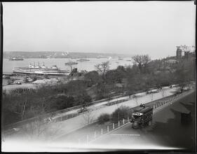 [Looking N.W. from 76th St. & Riverside Drive, N.Y.]