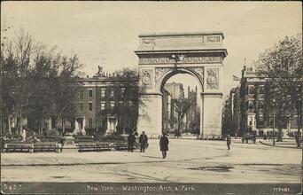 New York - Washington Arch & Park.