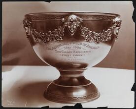 Autos, Decauville Auto Co., 2 gallon efficiency cup.