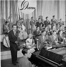 Swing Band Contest Sponsored by LOOK [Band performing.]