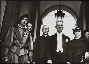 [Governor and Mrs. Alfred E. Smith (neé Catherine Ann Dunn) in Rome.]