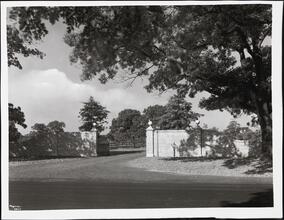 [Rogers Estate, "Port of Missing Men", Gateway to Estate, Southampton, L.I.]
