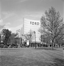 [Ford building, New York World's Fair.]