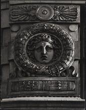 [Architectural detail on the Flatiron Building, 175 Fifth Avenue.]