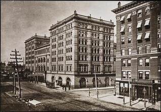 [Metropolitan Opera House.]