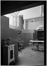 Beth Israel Hospital, Stuyvesant Square. Main operating room, framed view.